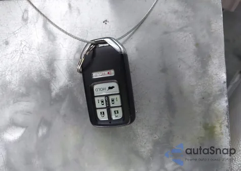 2014 Honda Odyssey Touring/Touring Elite z USA, uszkodzony, nr VIN 5FNRL5H90EB126902